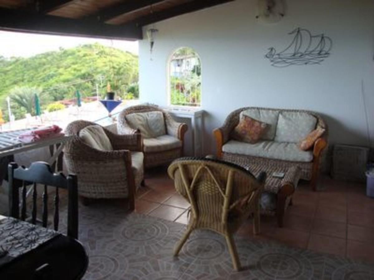 Attractive 2-Bed Apartment Stunning Sea View Dickenson Bay Dış mekan fotoğraf